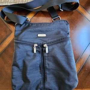 Baggallini Horizon Bag Crossbody Shoulder Bag/Purse Black